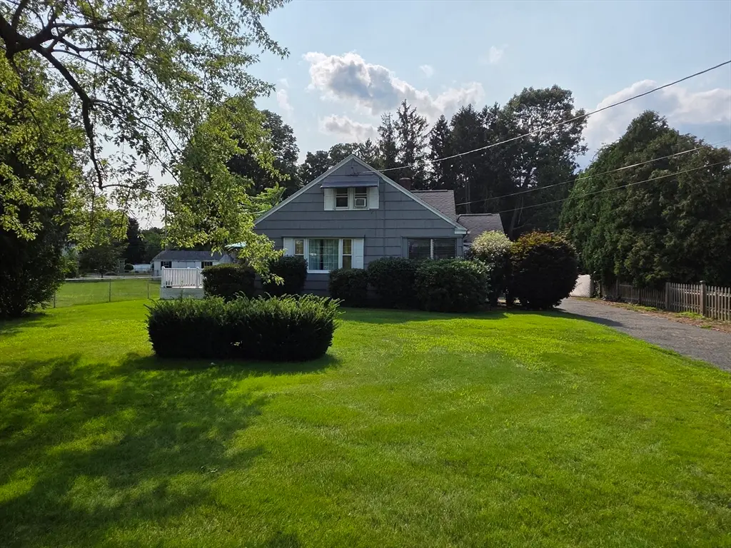 525 Chapin St, Ludlow, MA 01056 - #1