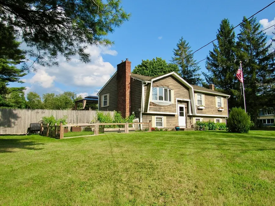 595 Lebanon Hill Rd, Southbridge, MA 01550 - #2