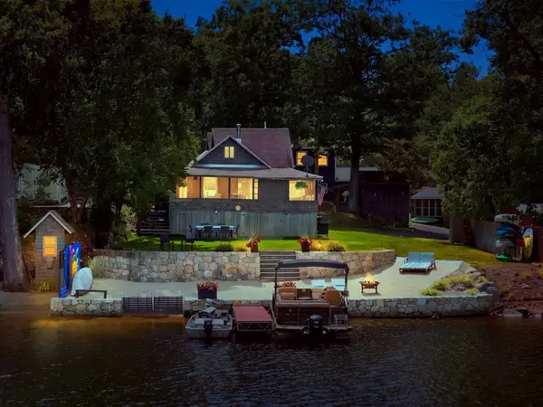 53 Kinsley Ln, Mendon, MA 01756