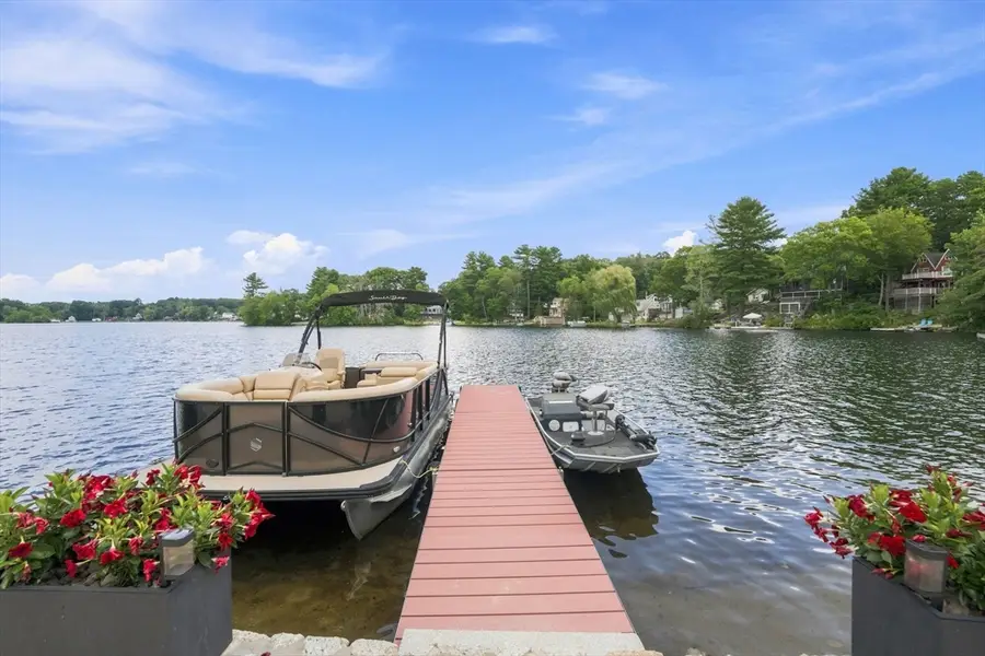 53 Kinsley Ln, Mendon, MA 01756 - #2