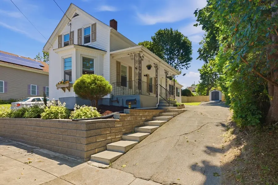 225 Mount Pleasant St, Fall River, MA 02720 - #2
