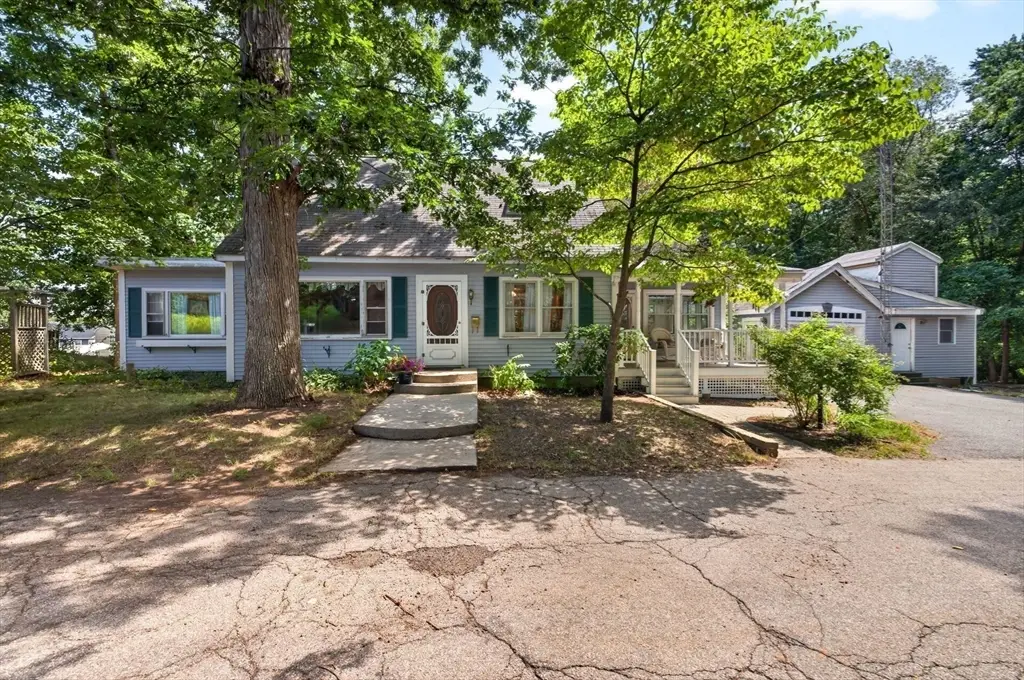 40 Oak St, Bellingham, MA 02019 - #1