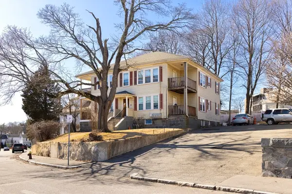 25 Business St, Boston, MA 02136