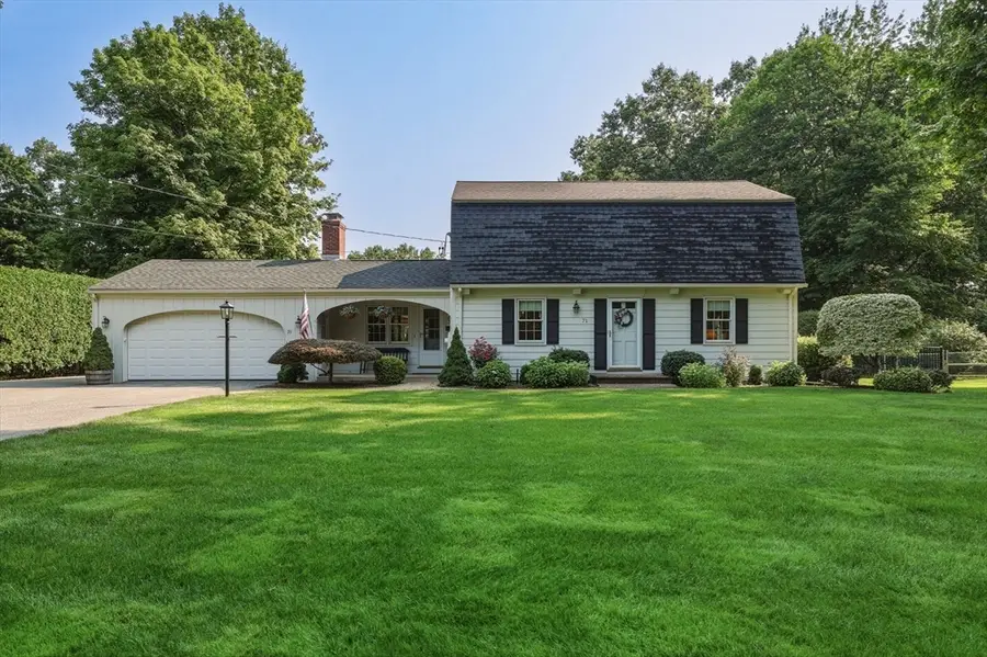 71 Cedar Rd, Longmeadow, MA 01106 - #3