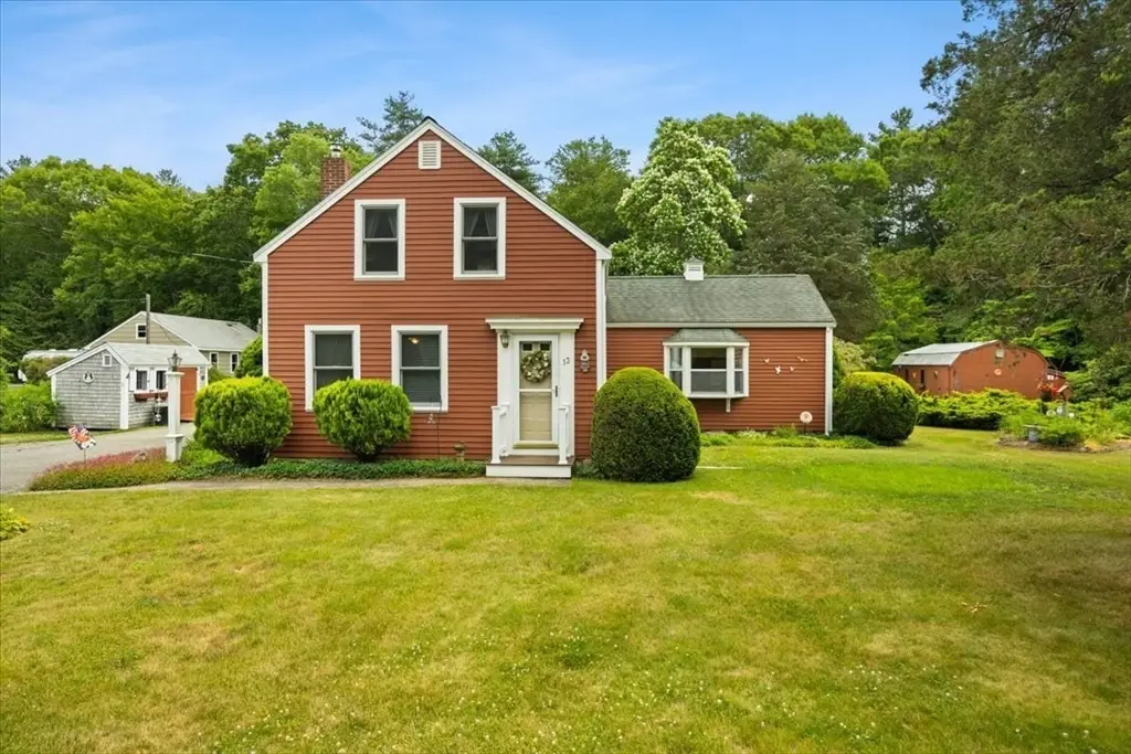 13 Lakeside Ave, Lakeville, MA 02347 - #1