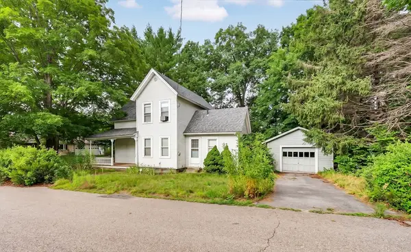 68 Harvard Ave, Athol, MA 01331