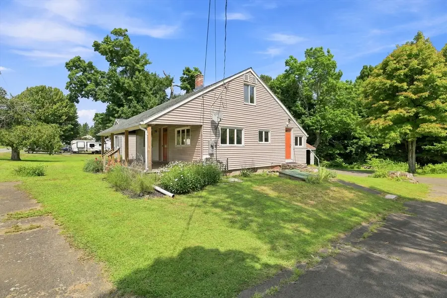 125 South St, Granby, MA 01033 - #3
