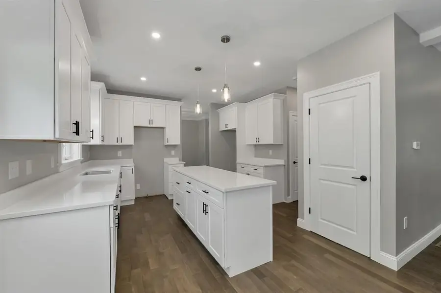 60 Jenkins Rd, Bedford, NH 03110 - #3