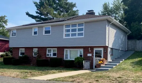 54 Ensign St, Revere, MA 02151