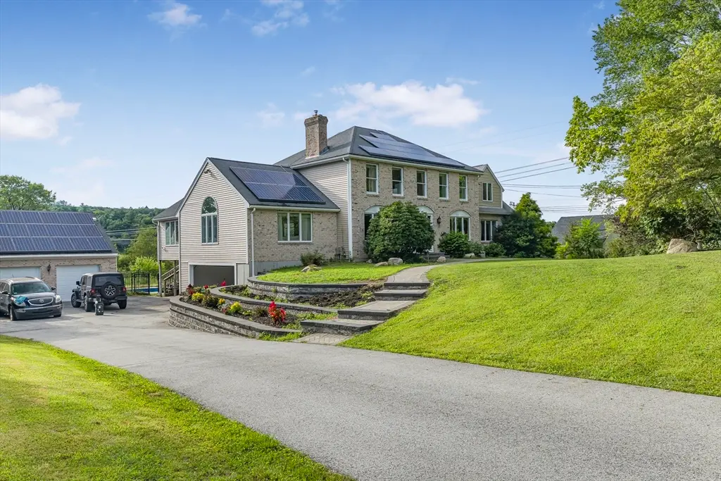 96 Fowler St, Upton, MA 01568 - #1