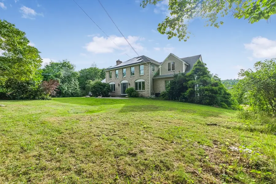 96 Fowler St, Upton, MA 01568 - #3