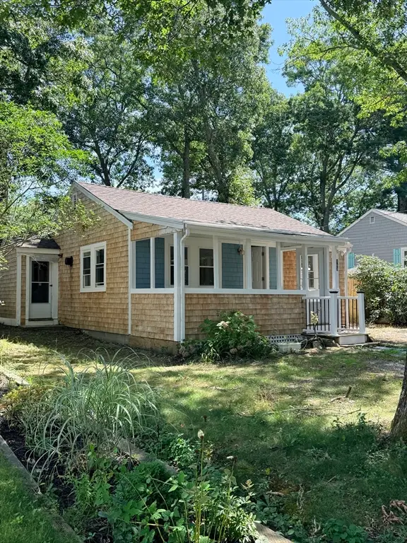 163 Ninigret Ave, Mashpee, MA 02649 - #2