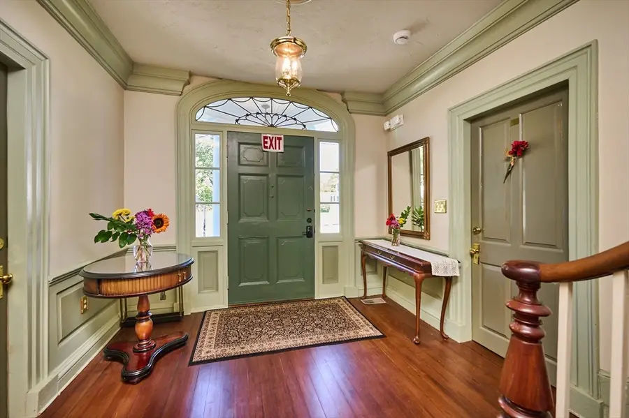 25 Woodbridge St, South Hadley, MA 01075 - #3