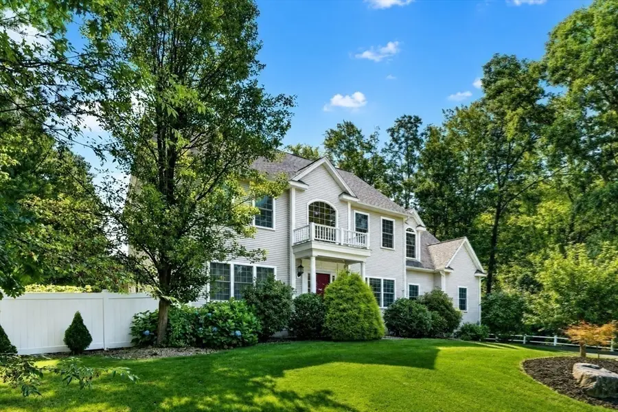 28 Hickory Dr, Shrewsbury, MA 01545 - #2