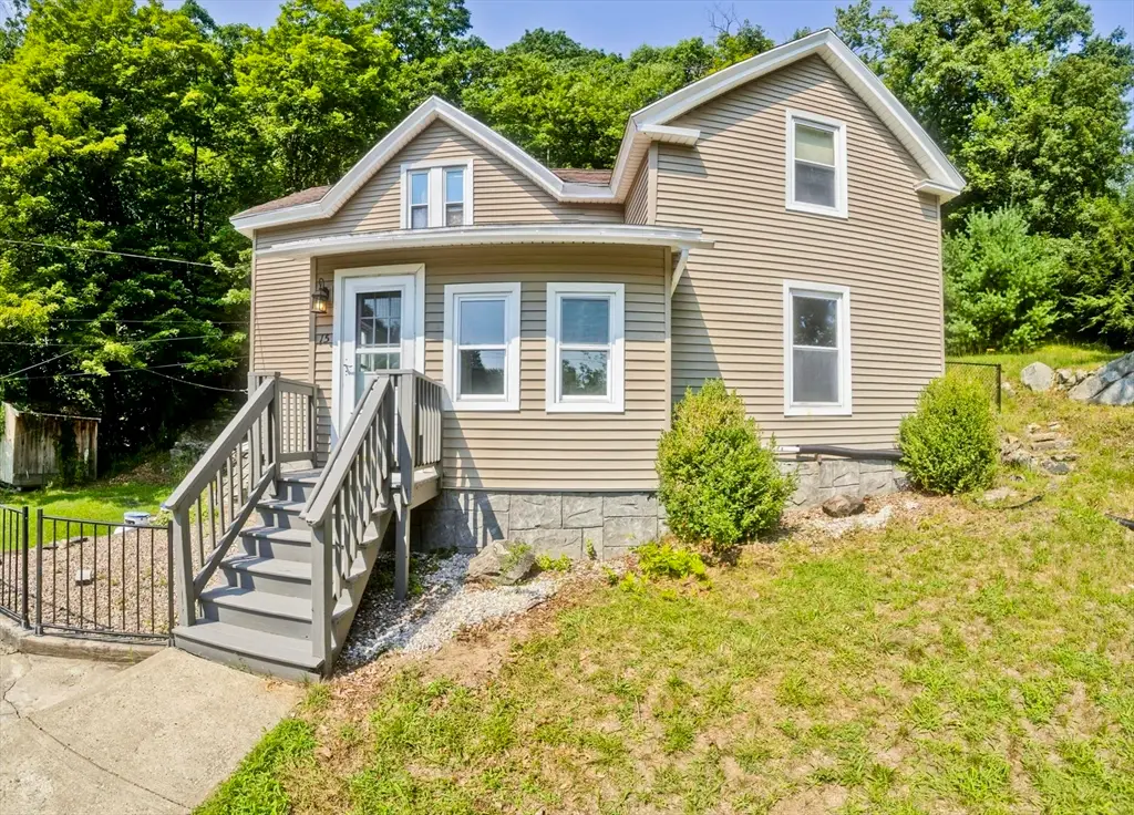 15 Bridge St, Monson, MA 01057 - #1