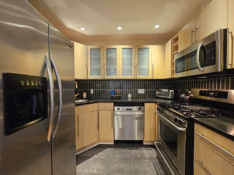 55 Broadlawn Park #16B, Chestnut Hill, MA 02467 - #2