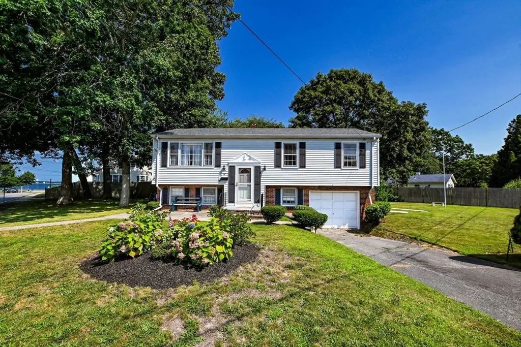 66 Seymour St, New Bedford, MA 02744 - #1
