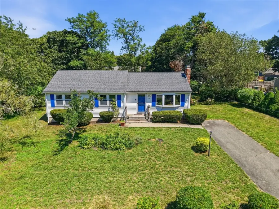 52 Arrowhead Dr., Yarmouth Port, MA 02675 - #2