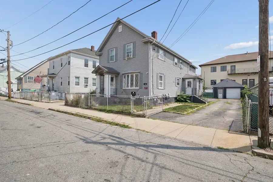 190 Raymond St, Fall River, MA 02723 - #2