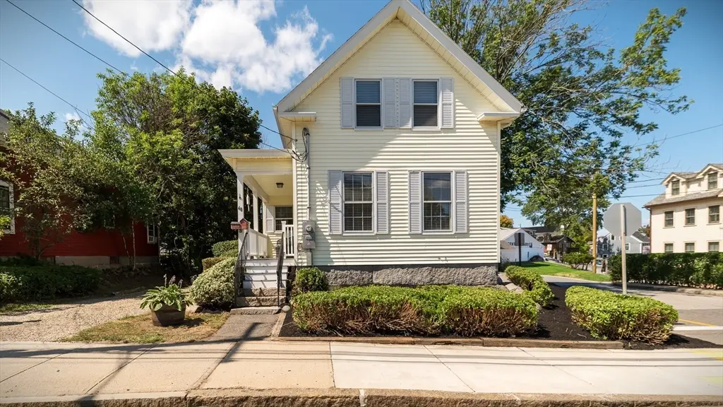 40 Broadway, Rockport, MA 01966 - #1