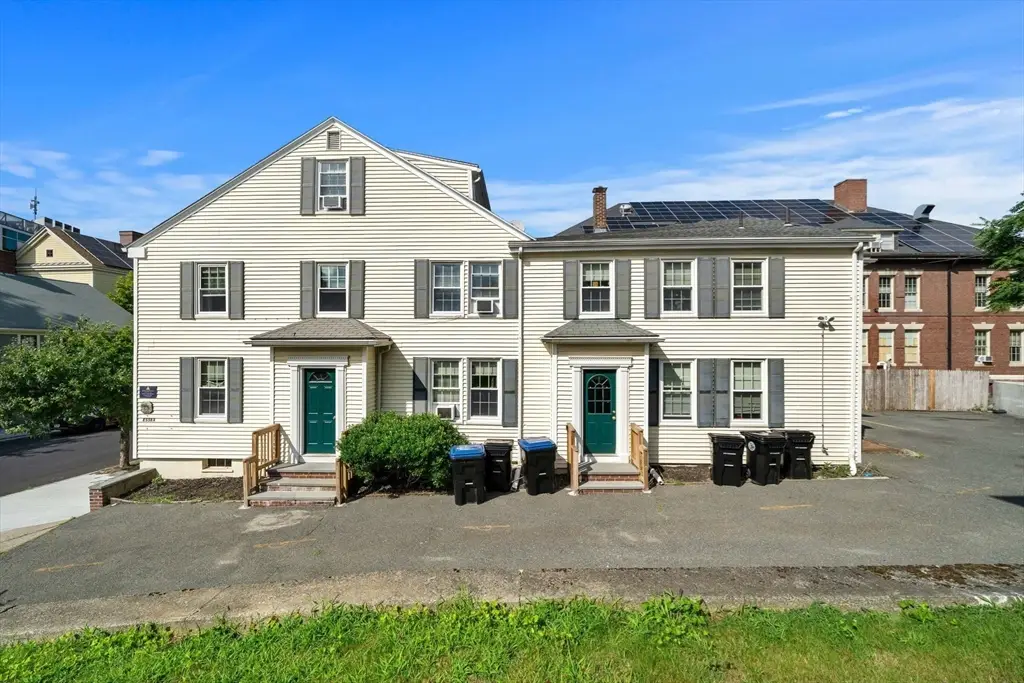 19 Essex St, Beverly, MA 01915 - #1