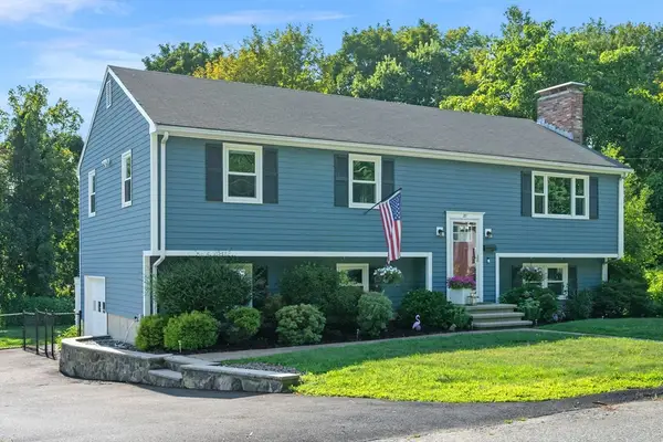21 Border Rd, Reading, MA 01867