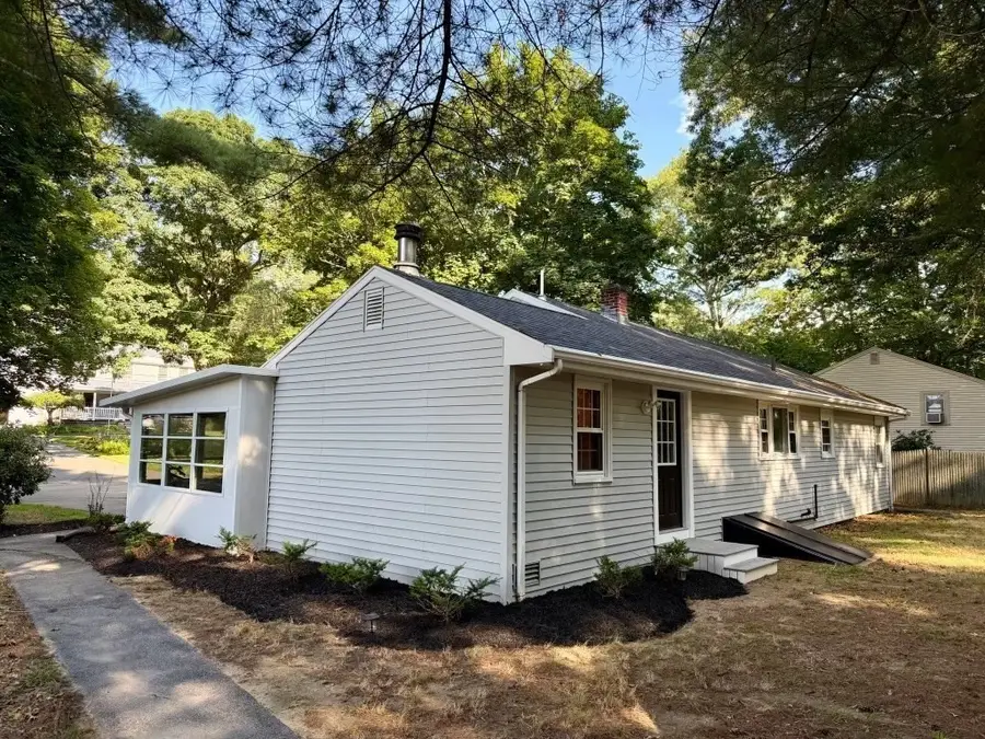 47 Starr Rd, Bridgewater, MA 02324 - #3