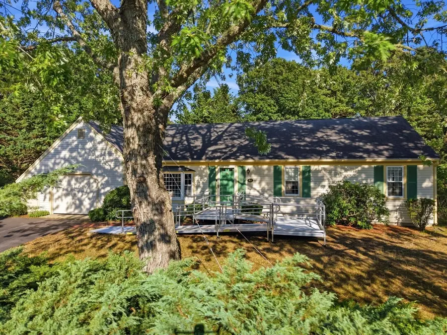 46 4 Seasons Dr, South Yarmouth, MA 02664 - #2