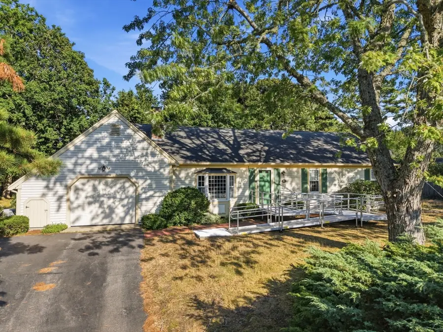 46 4 Seasons Dr, South Yarmouth, MA 02664 - #3