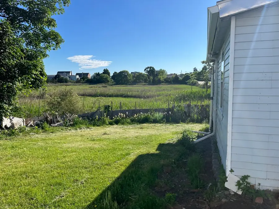 576 Sea St, Quincy, MA 02169 - #3