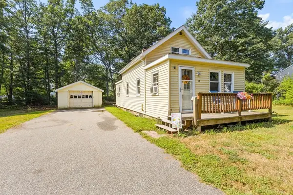 59 School St, Tewksbury, MA 01876