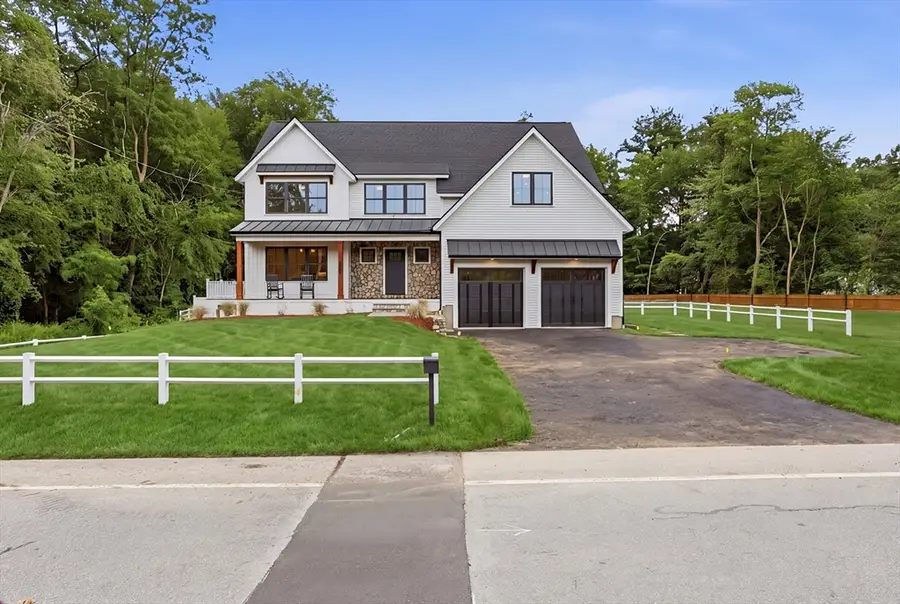 158 Lake St, Wilmington, MA 01887 - #3