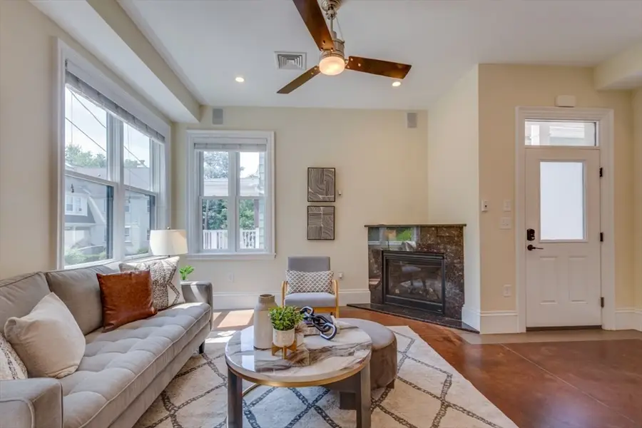 10 Boylston Pl #10, Boston, MA 02130 - #3