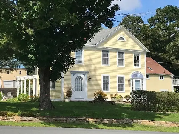 170 Brookfield Rd, Warren, MA 01010