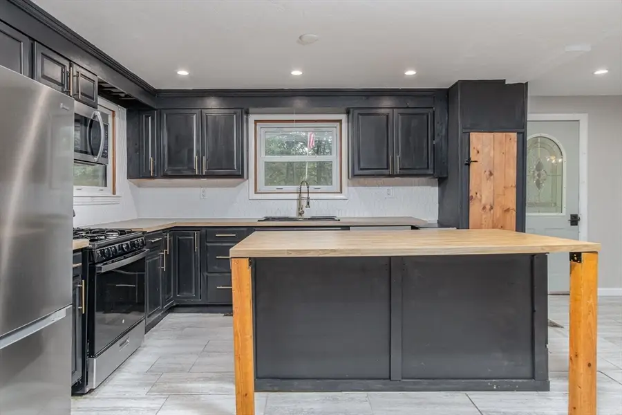 835 Erickson Road, Ashby, MA 01431 - #2
