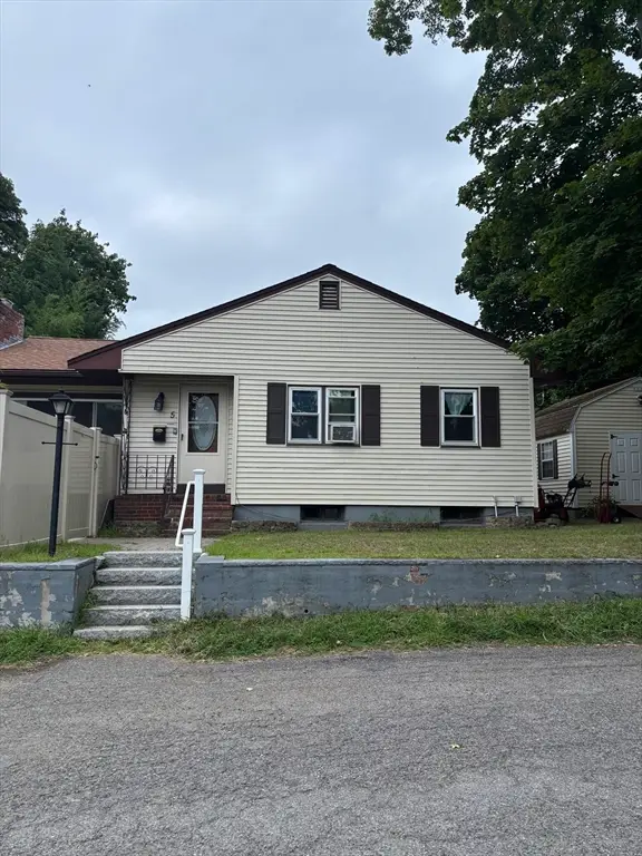 5 Clarner Rd, Lynn, MA 01904 - #1