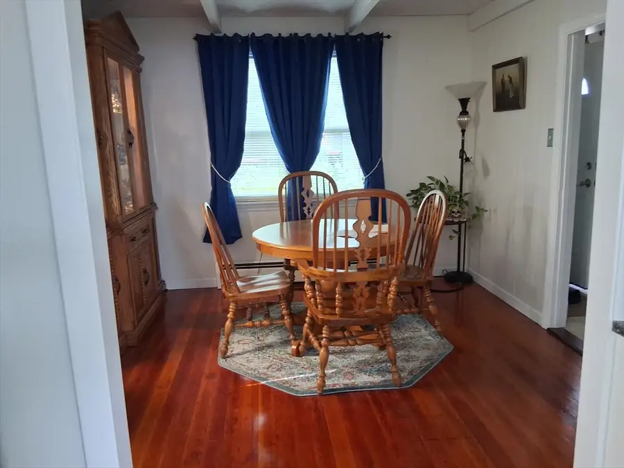 9 Velvet Ave, Westport, MA 02790 - #3
