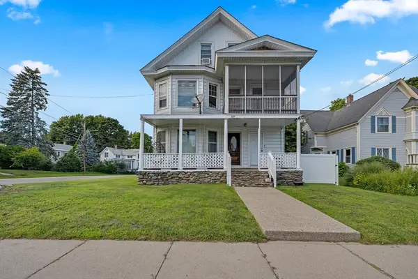 189 Walnut St, Leominster, MA 01453