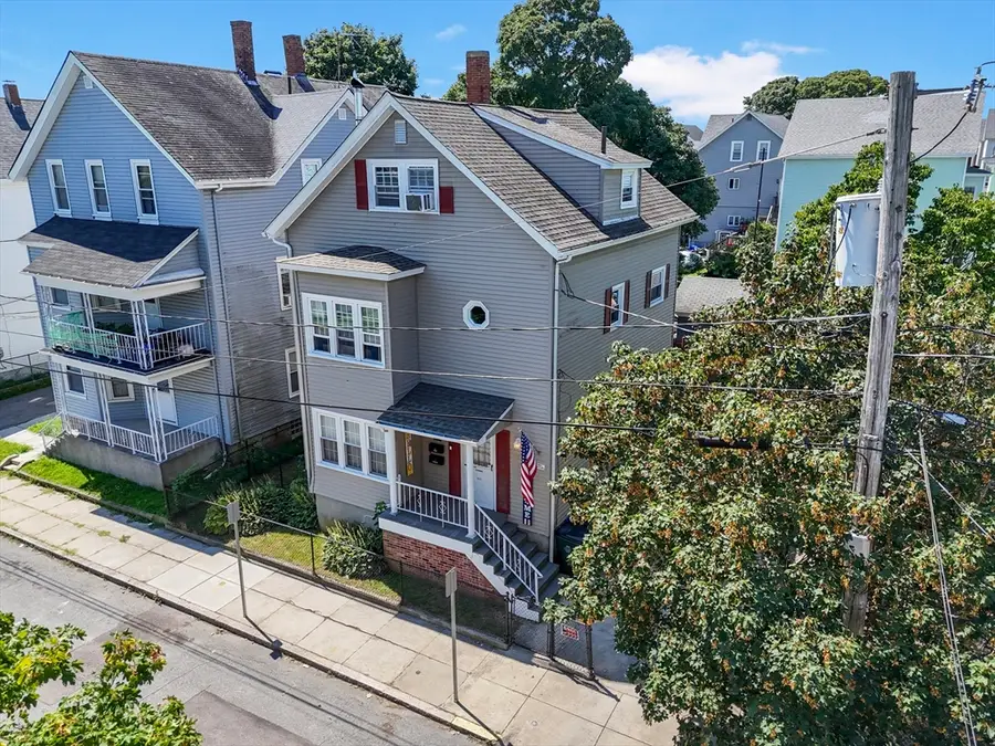 131 Foster St, Fall River, MA 02721 - #2