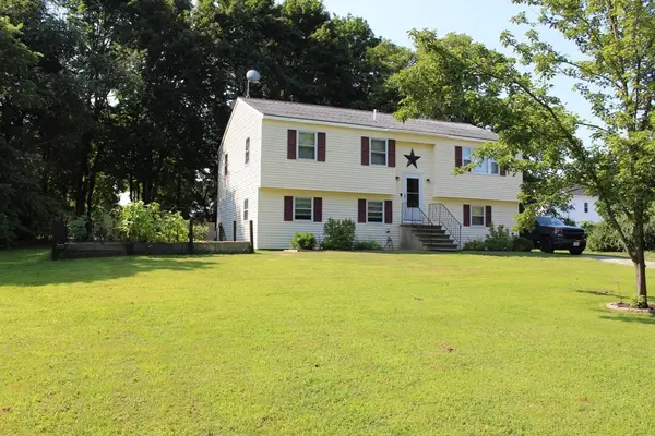 5 Howard George Ct, Salisbury, MA 01952