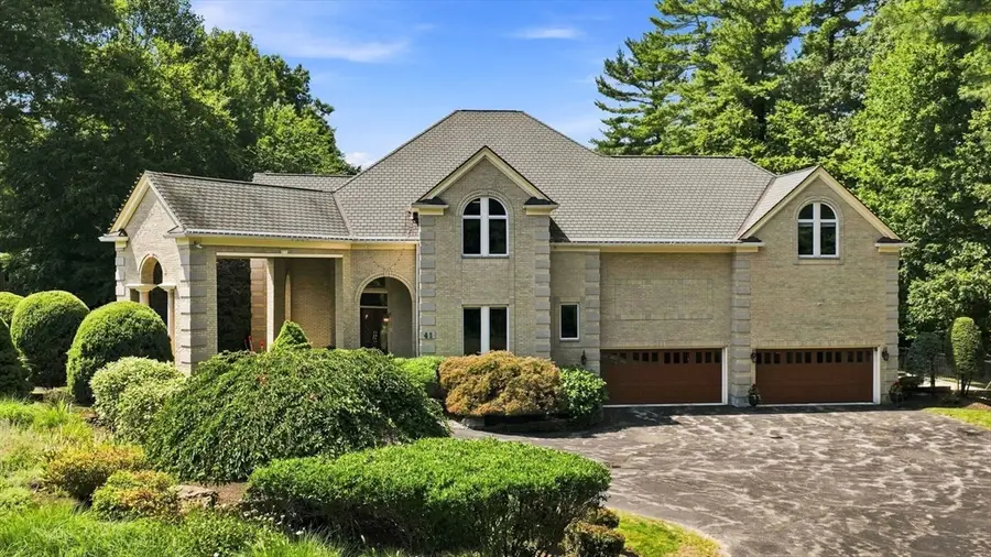 41 Spruce Rd., North Reading, MA 01864 - #2
