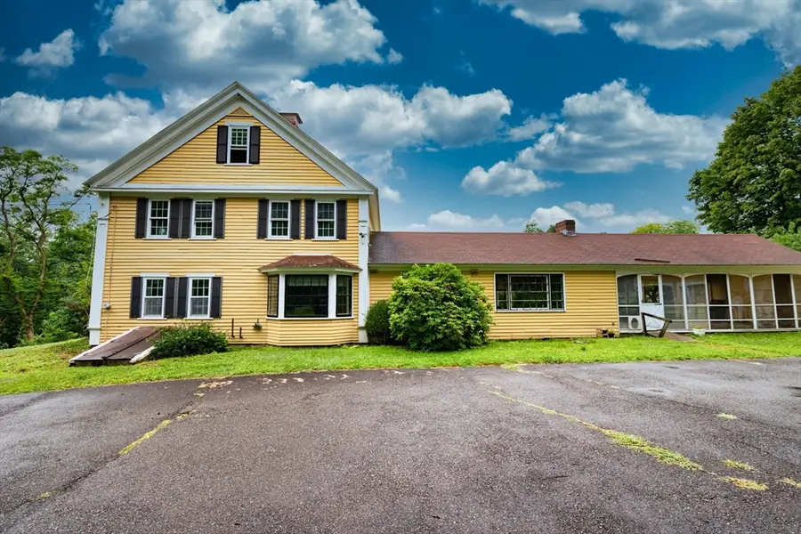 106 Beal St, Lunenburg, MA 01462 - #3