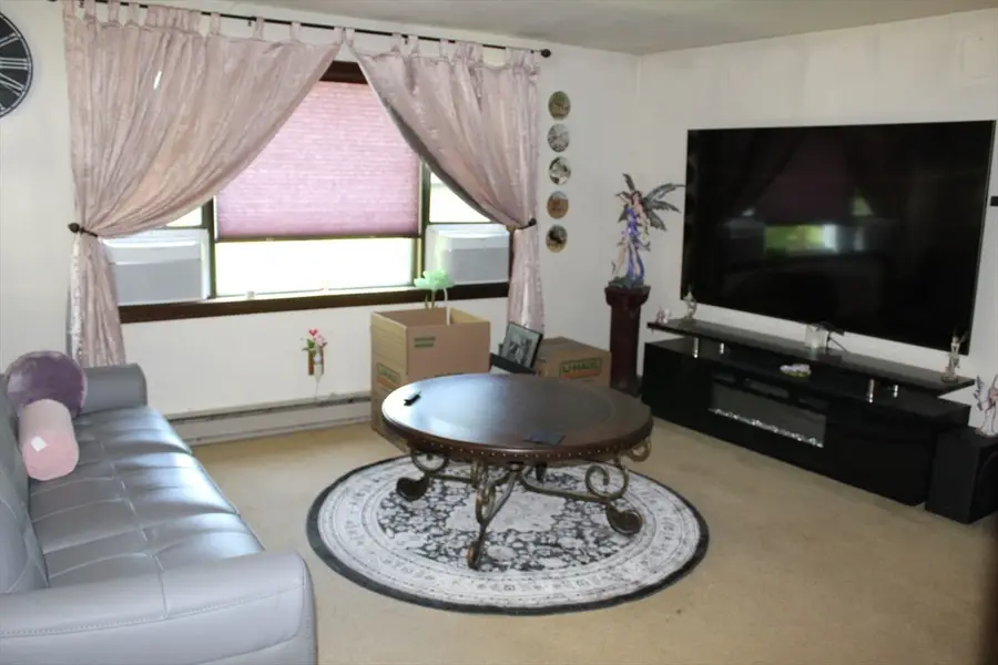 3 Howard George Ct, Salisbury, MA 01952 - #2