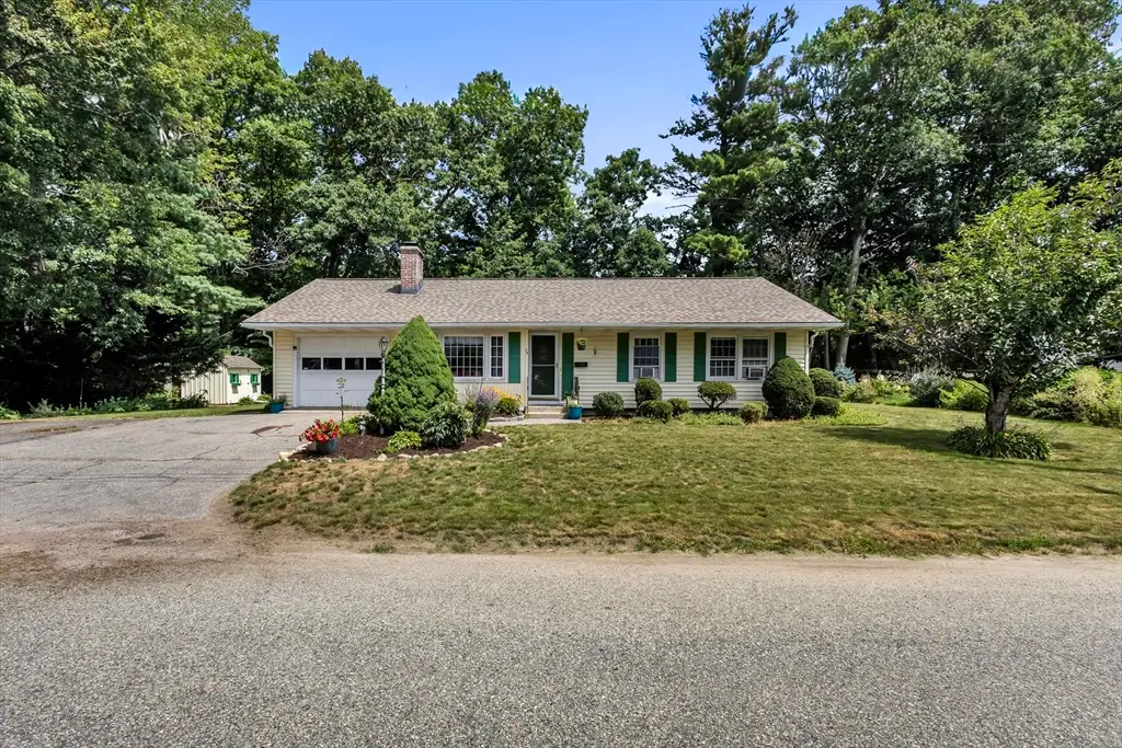 72 Powers Rd, Holden, MA 01520 - #1