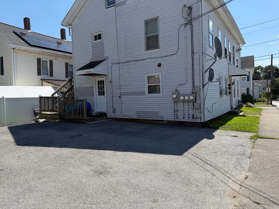 19 Myrtle Ave, Webster, MA 01570 - #3