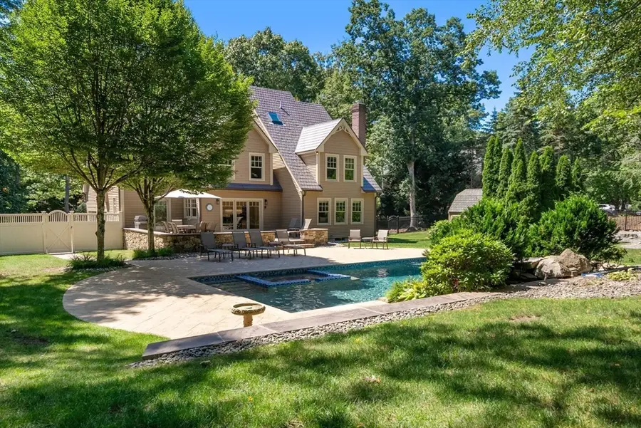 5 Queen Anne Rd, Hopkinton, MA 01748 - #3