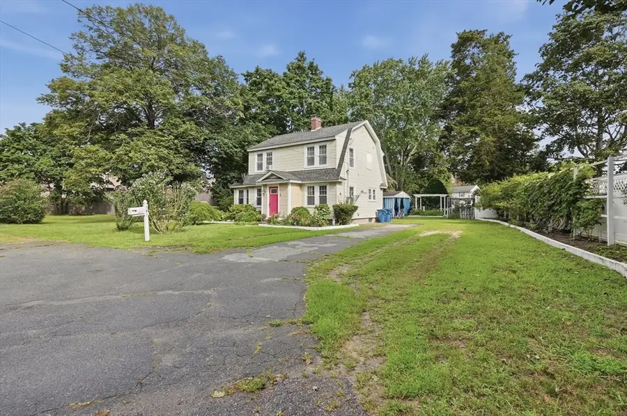 101 Pleasant St, Tewksbury, MA 01876 - #2