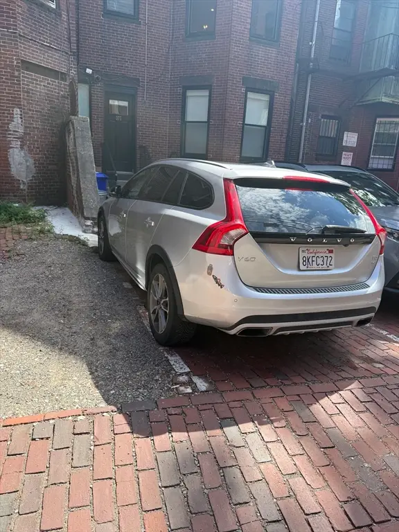 377 Commonwealth Ave, Boston, MA 02116