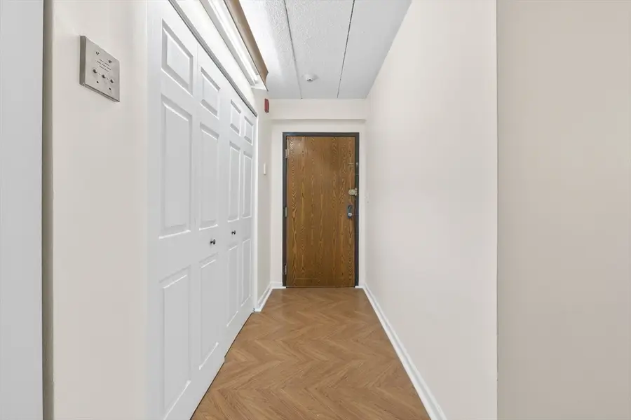 180 Green St #406, Melrose, MA 02176 - #3