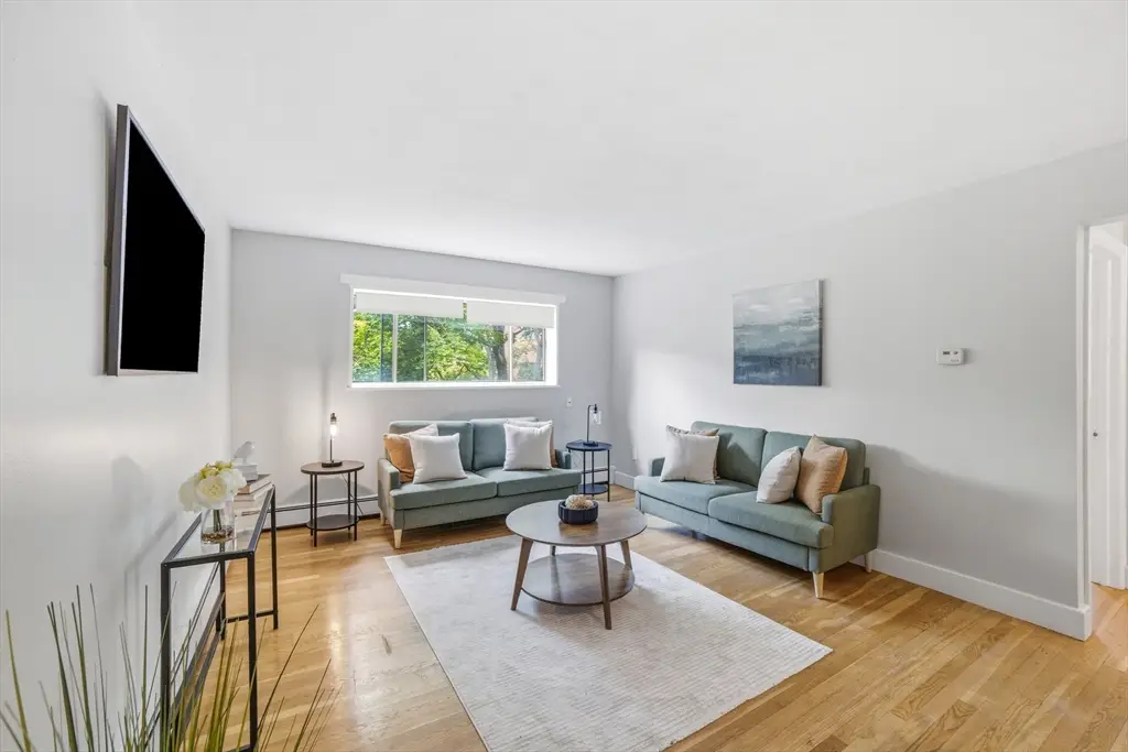 14 Riverside St #2-1, Watertown, MA 02472 - #1